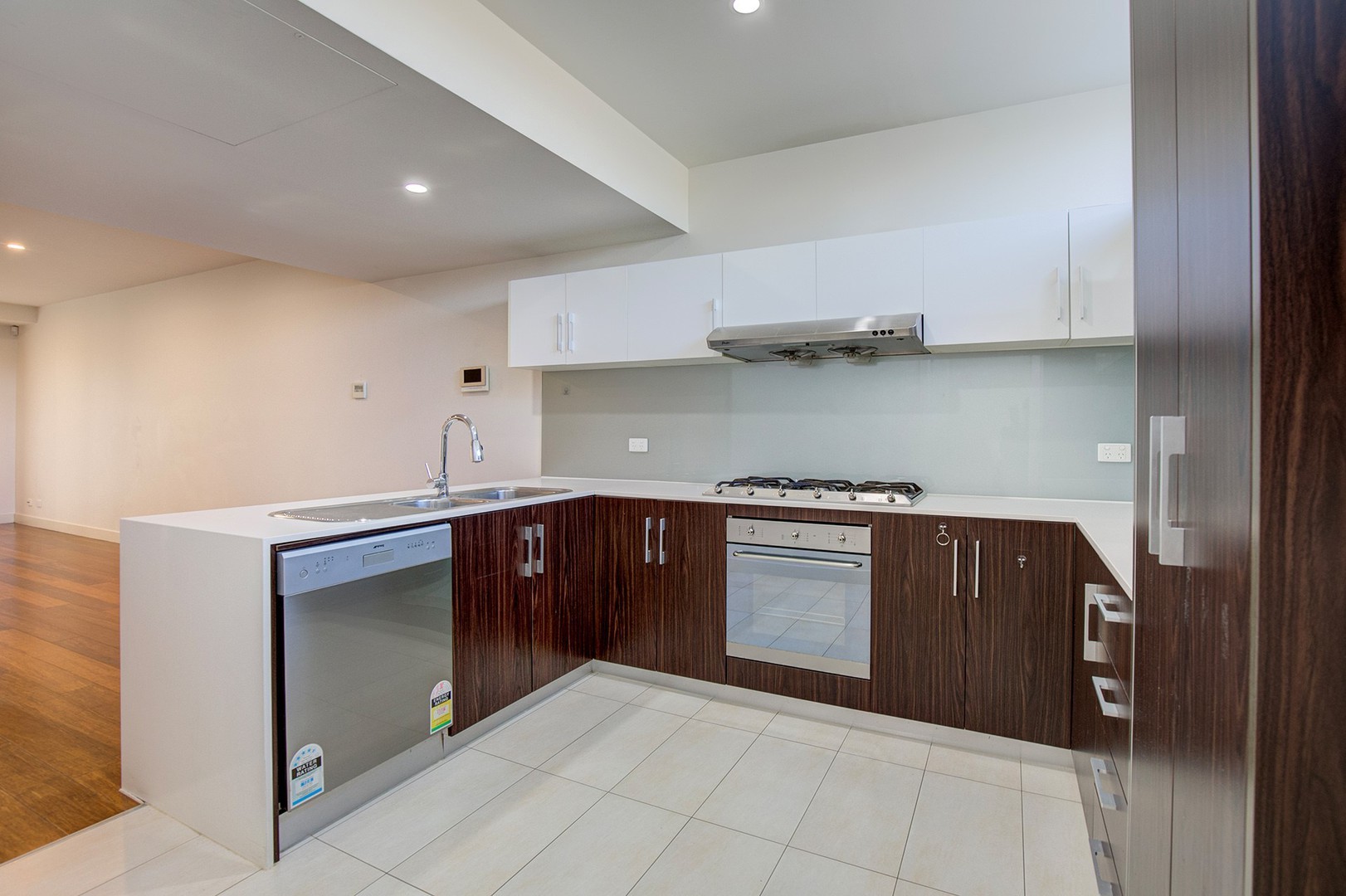 8/798 Elgar Road, Doncaster, VIC 3108, Doncaster - Thumbnail 2