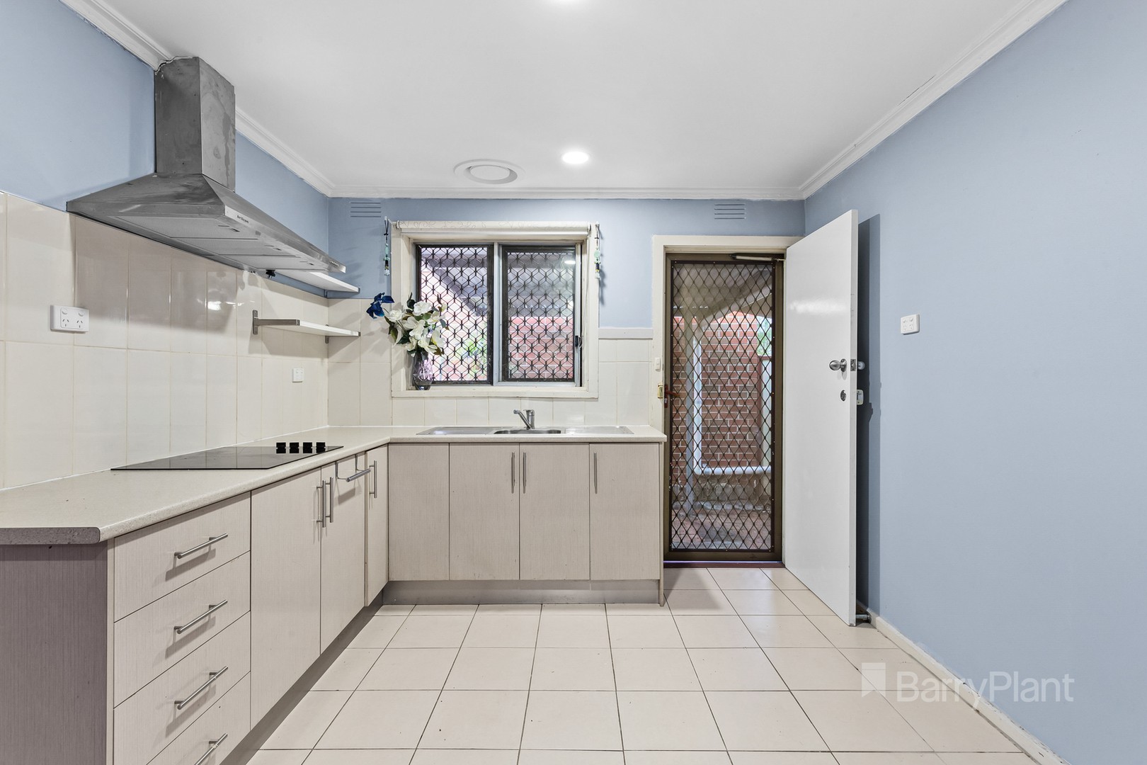 8/82-84 Fox Street, St Albans, VIC 3021, St Albans - Thumbnail 4