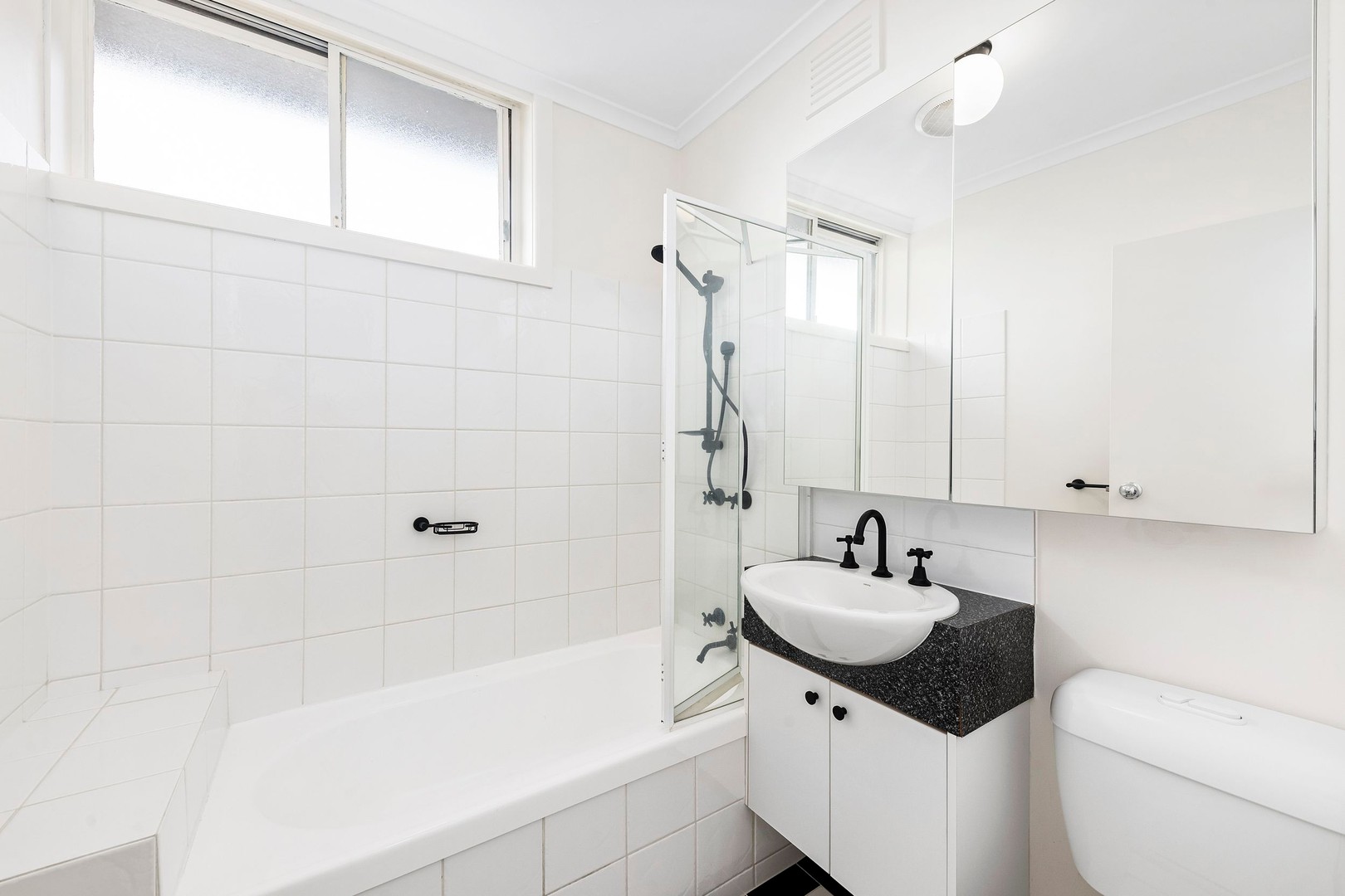 8/82 Raleigh Road (Cnr Barb Street), Maribyrnong, VIC 3032, Maribyrnong - Thumbnail 4