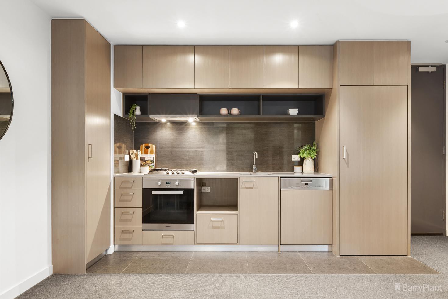 8/872 Doncaster Road, Doncaster East, VIC 3109, Doncaster East - Thumbnail 3