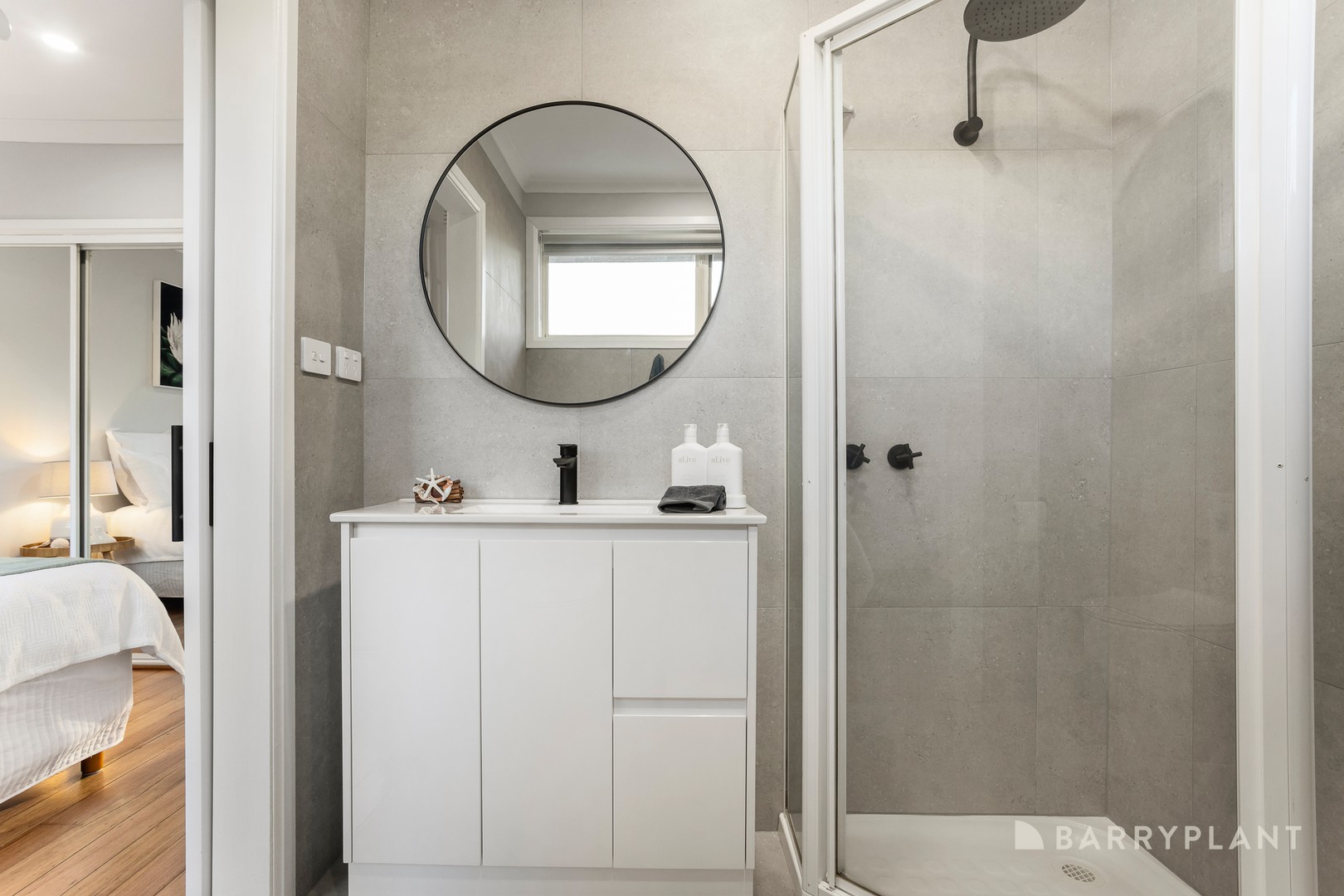 8/9 Barry Street, Mentone, VIC 3194, Mentone - Thumbnail 3