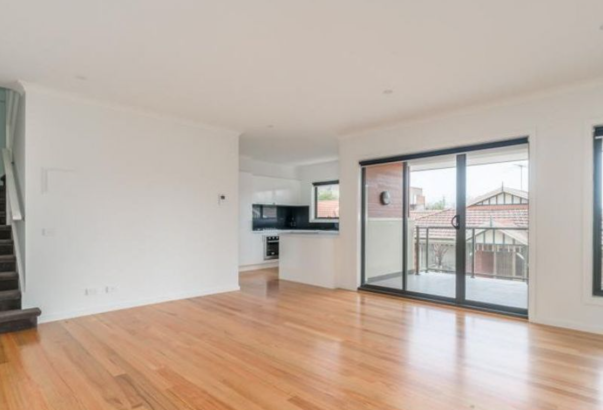 8/9 Nelson Street, Ringwood, VIC 3134, Ringwood - Thumbnail 2