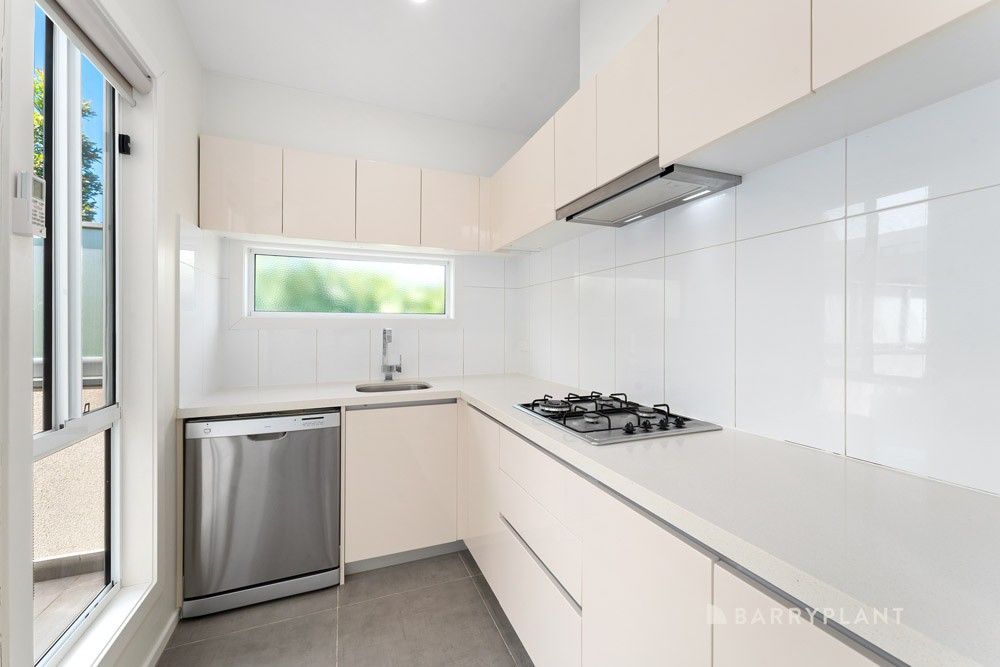 8/9 Stamford Crescent, Rowville, VIC 3178, Rowville - Thumbnail 3