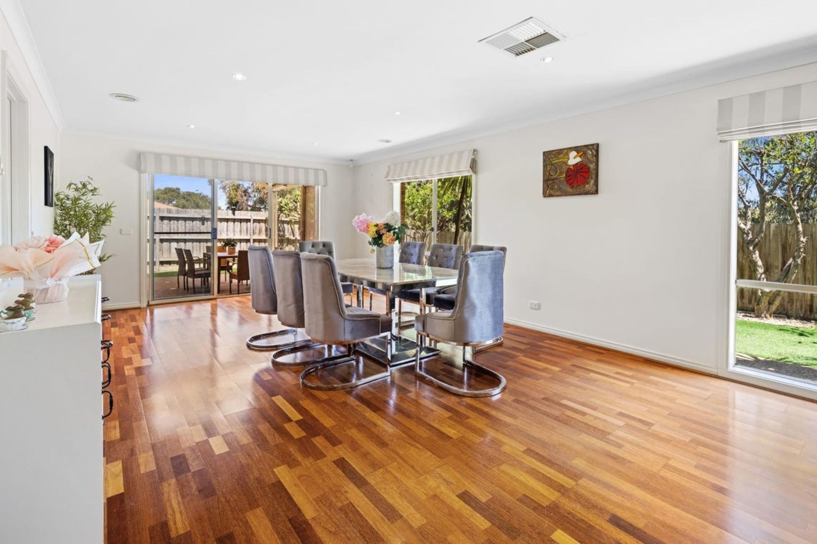 8 Abbin Court, Rowville, VIC 3178, Rowville - Thumbnail 2