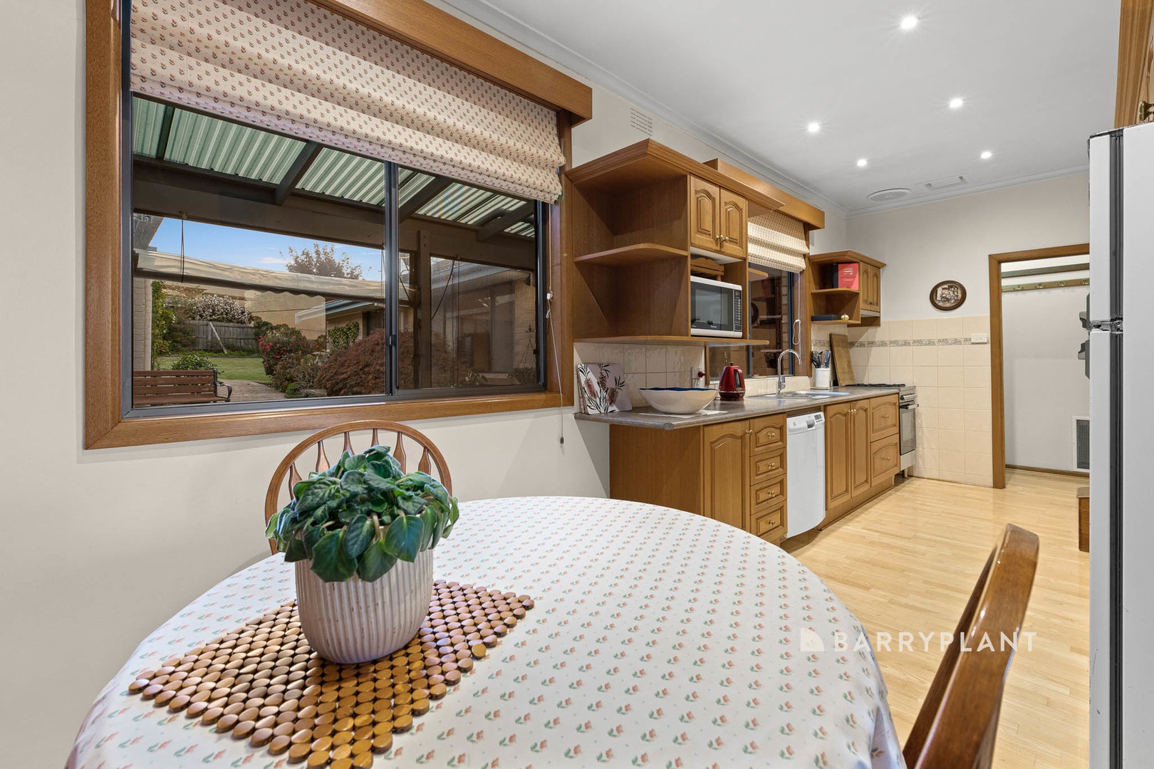 8 Adamson Road, Beaconsfield, VIC 3807, Beaconsfield - Thumbnail 5