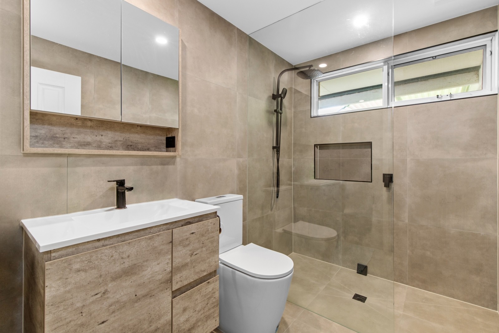 8 Ailsa Street, Dandenong North, VIC 3175, Dandenong North - Thumbnail 6