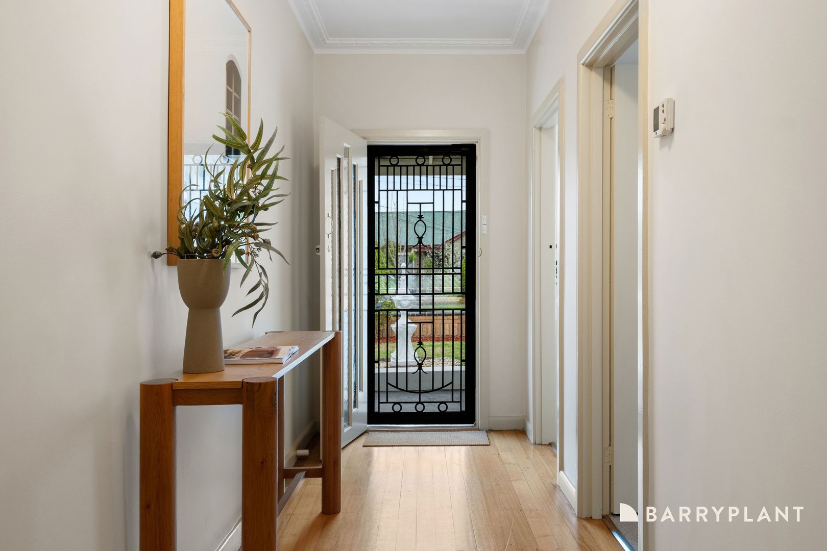 8 Ainsworth Street, Sunshine West, VIC 3020 - Thumbnail 2 - 05/10/2026