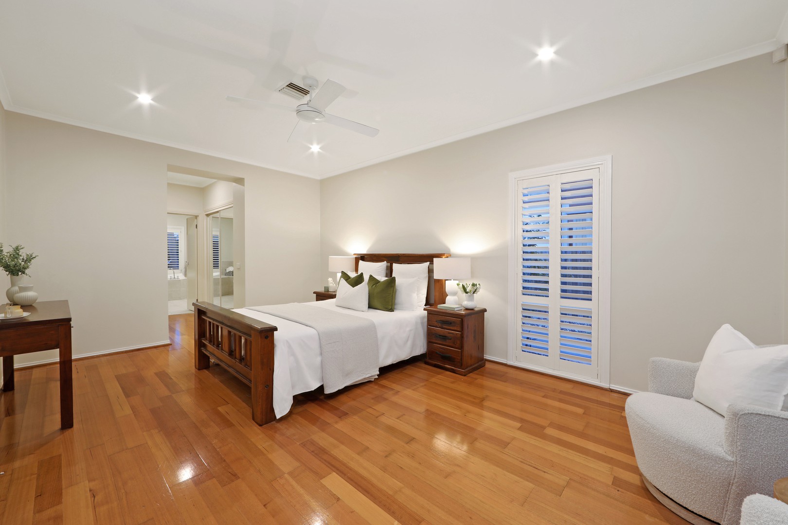 8 Albatross Drive, Rowville, VIC 3178, Rowville - Thumbnail 8