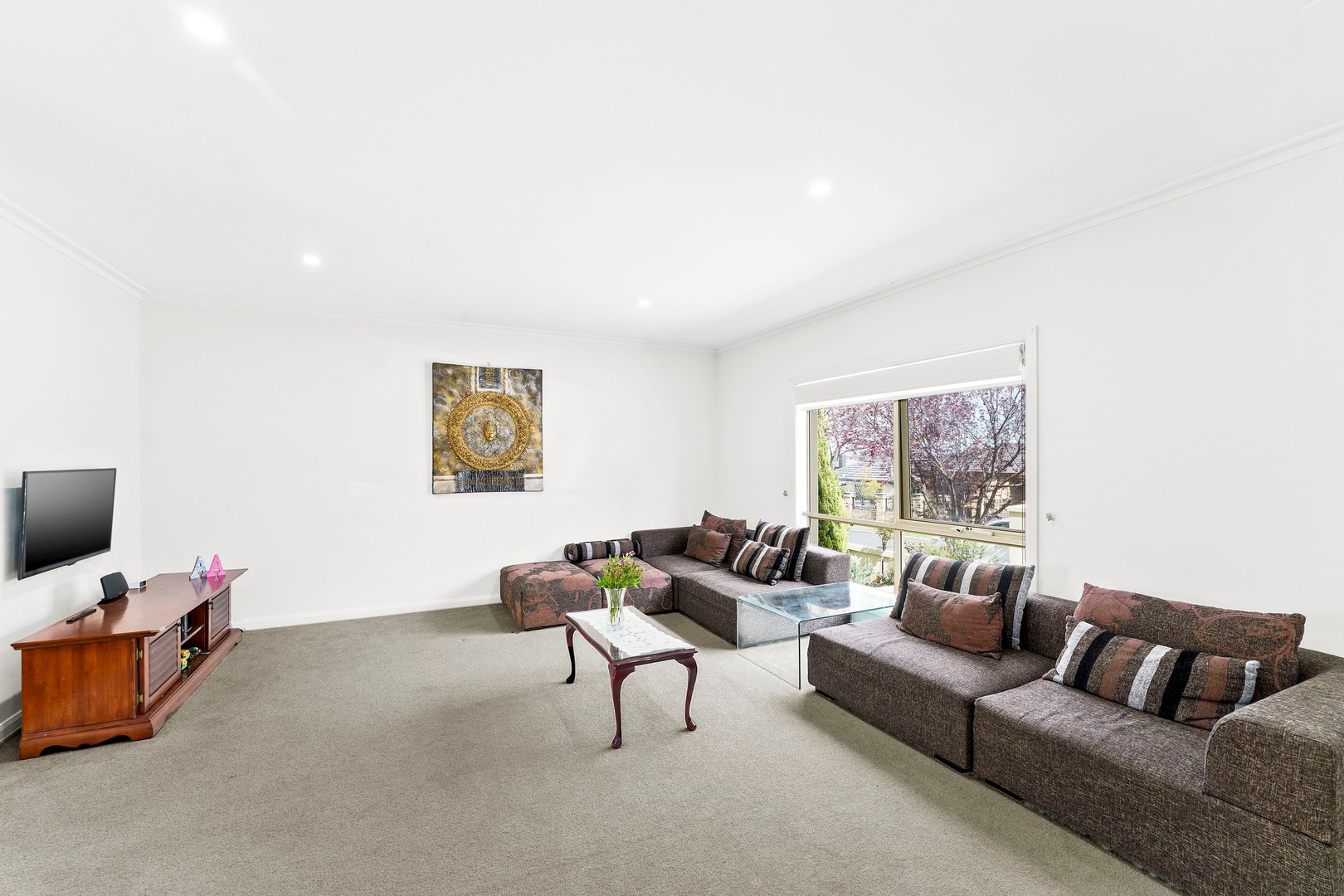 8 Albert Street, Niddrie, VIC 3042, Niddrie - Thumbnail 2