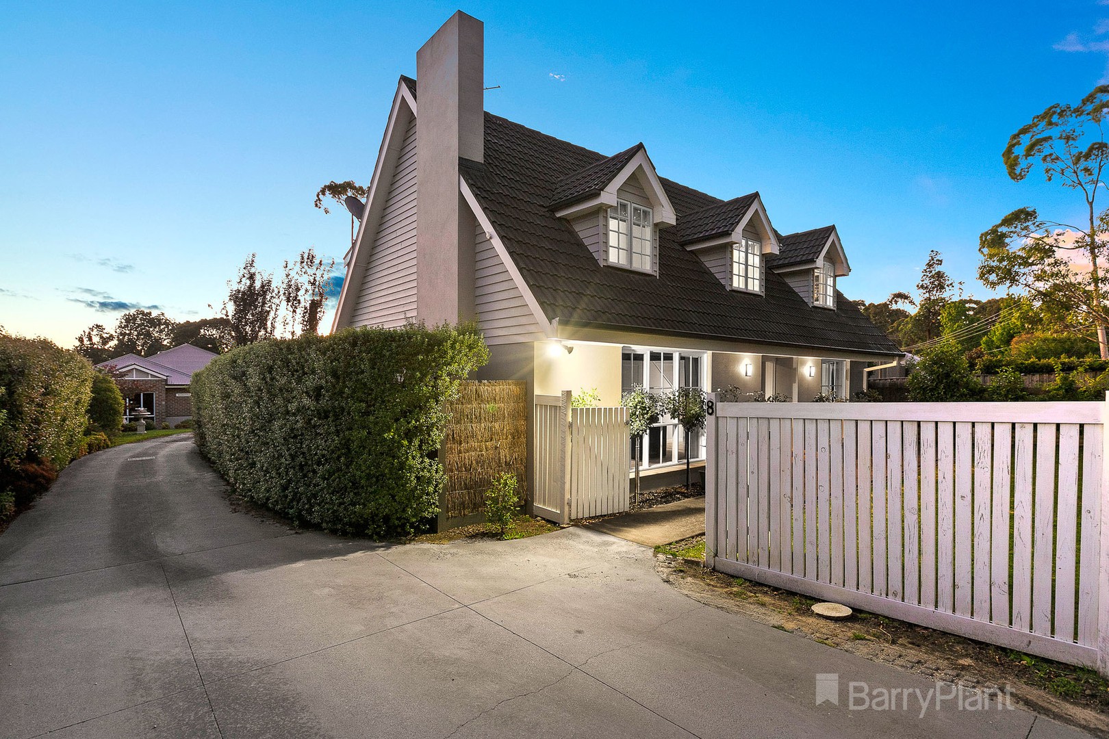 8 Allan Street, Berwick, VIC 3806, Berwick - Thumbnail 3