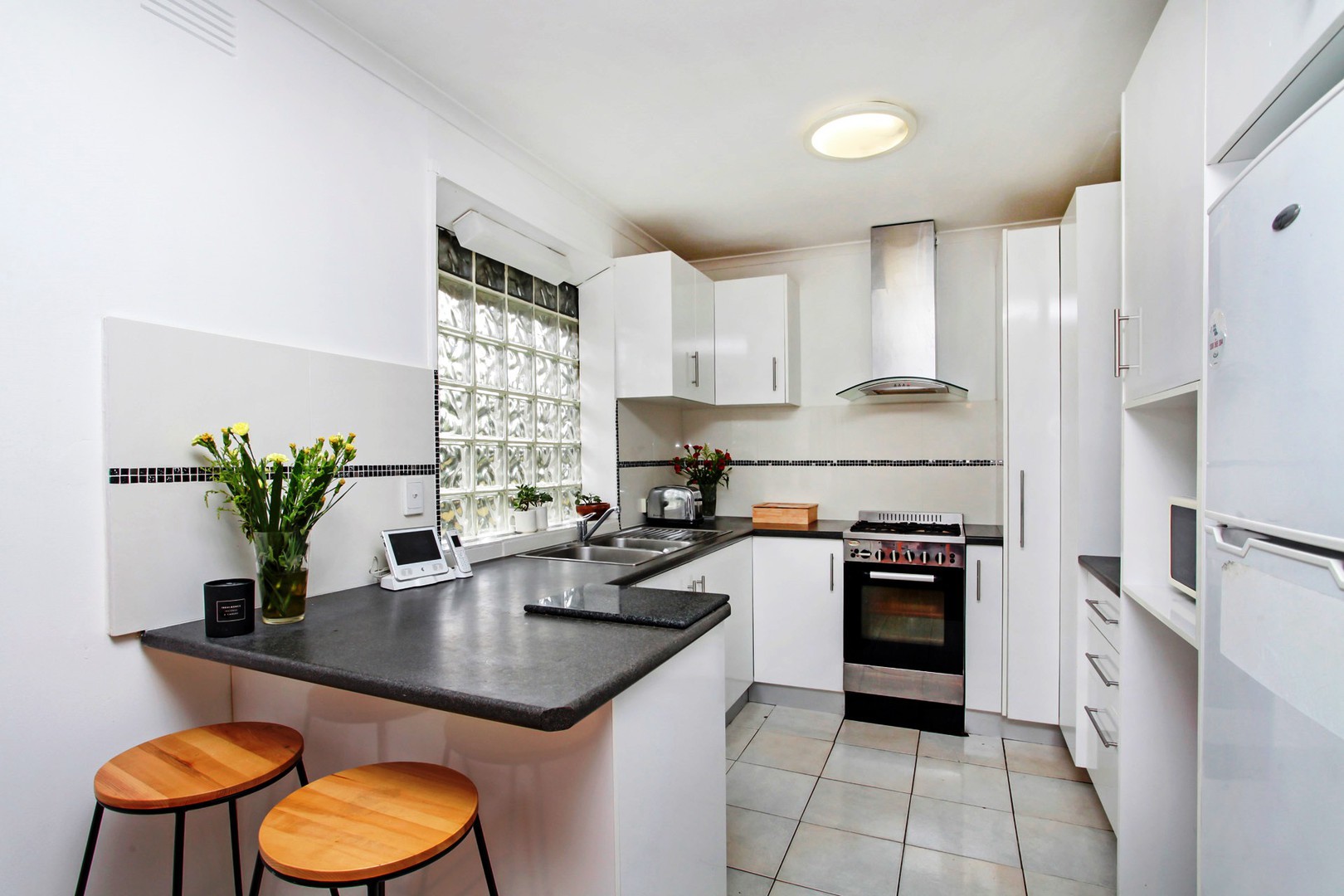 8 Altair Court, Gladstone Park, VIC 3043, Gladstone Park - Thumbnail 4