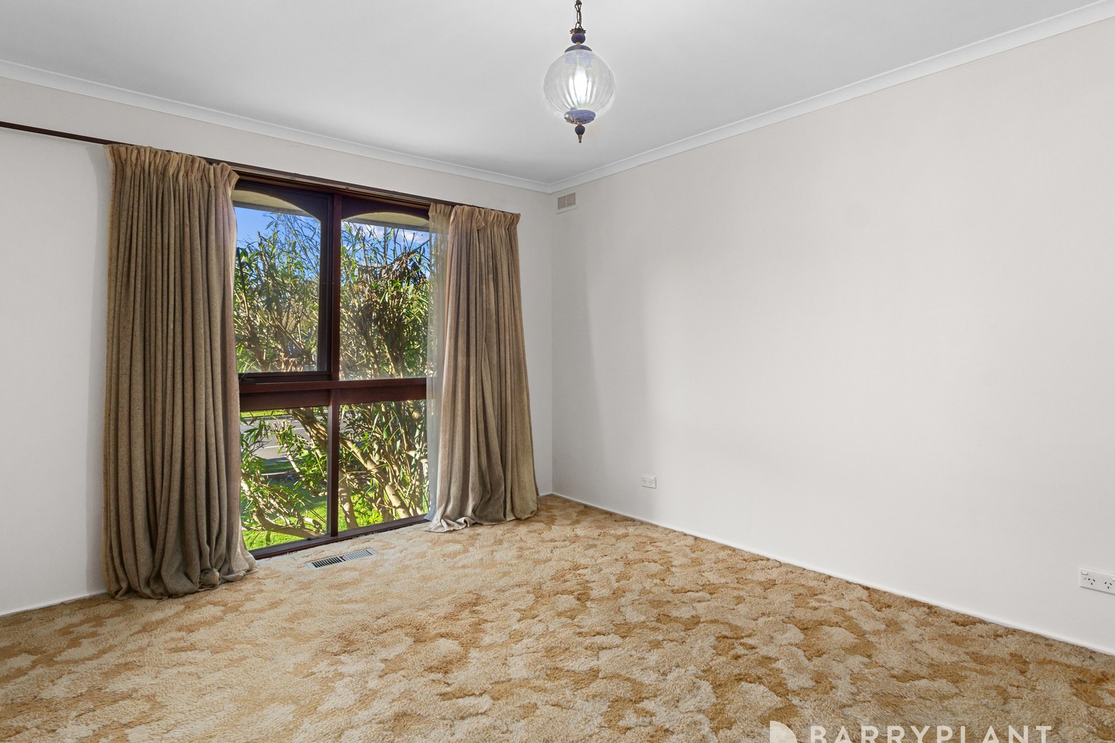 8 Amesbury Avenue, Wantirna, VIC 3152, Wantirna - Thumbnail 6