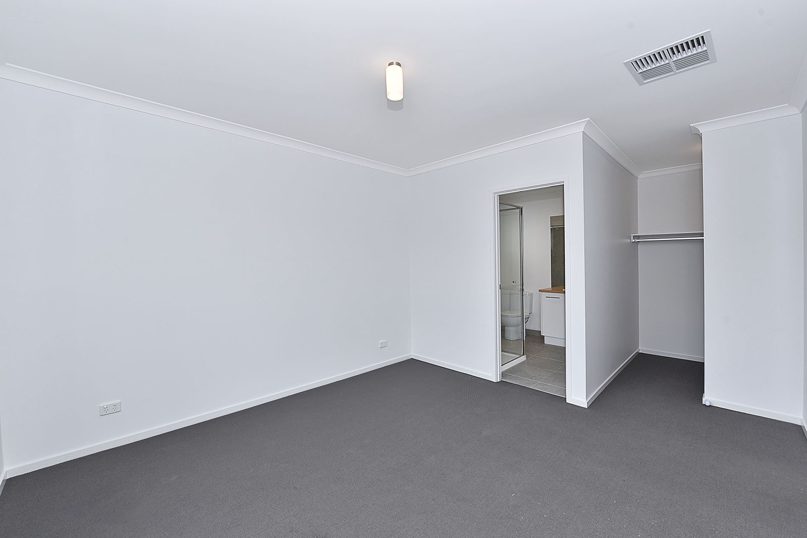 8 Annecy St, Greenvale, VIC 3059, Greenvale - Thumbnail 4