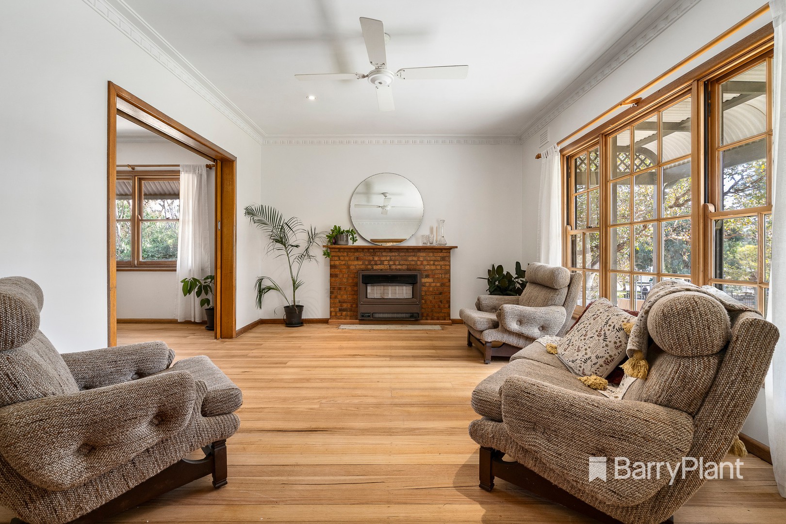 8 Anzac Avenue, Hurstbridge, VIC 3099, Hurstbridge - Thumbnail 4