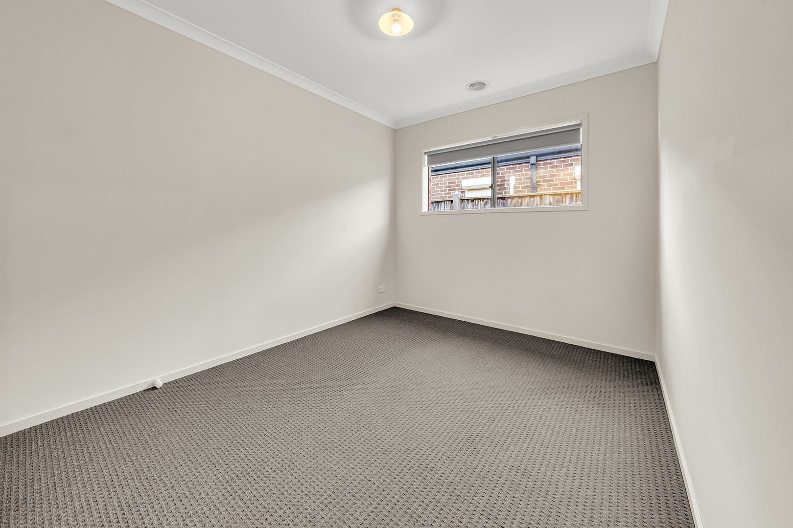 8 Arbour Avenue, Point Cook, VIC 3030 - Thumbnail 2 - 07/07/2025