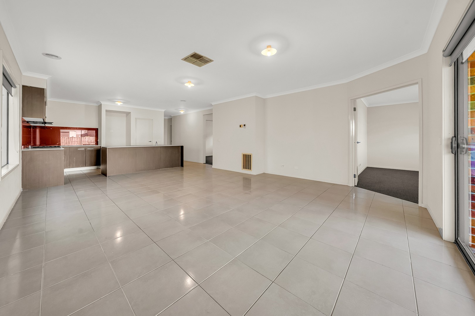 8 Arbour Avenue, Point Cook, VIC 3030, Point Cook - Thumbnail 6