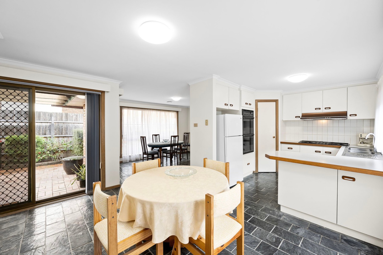 8 Arcade Square, Keilor East, VIC 3033, Keilor East - Thumbnail 4