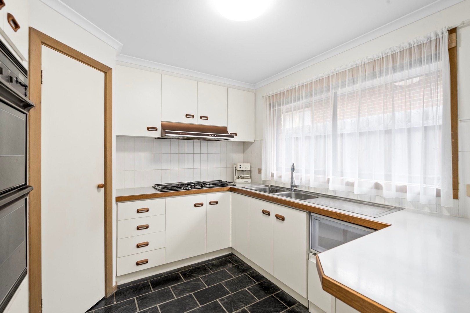 8 Arcade Square, Keilor East, VIC 3033, Keilor East - Thumbnail 5