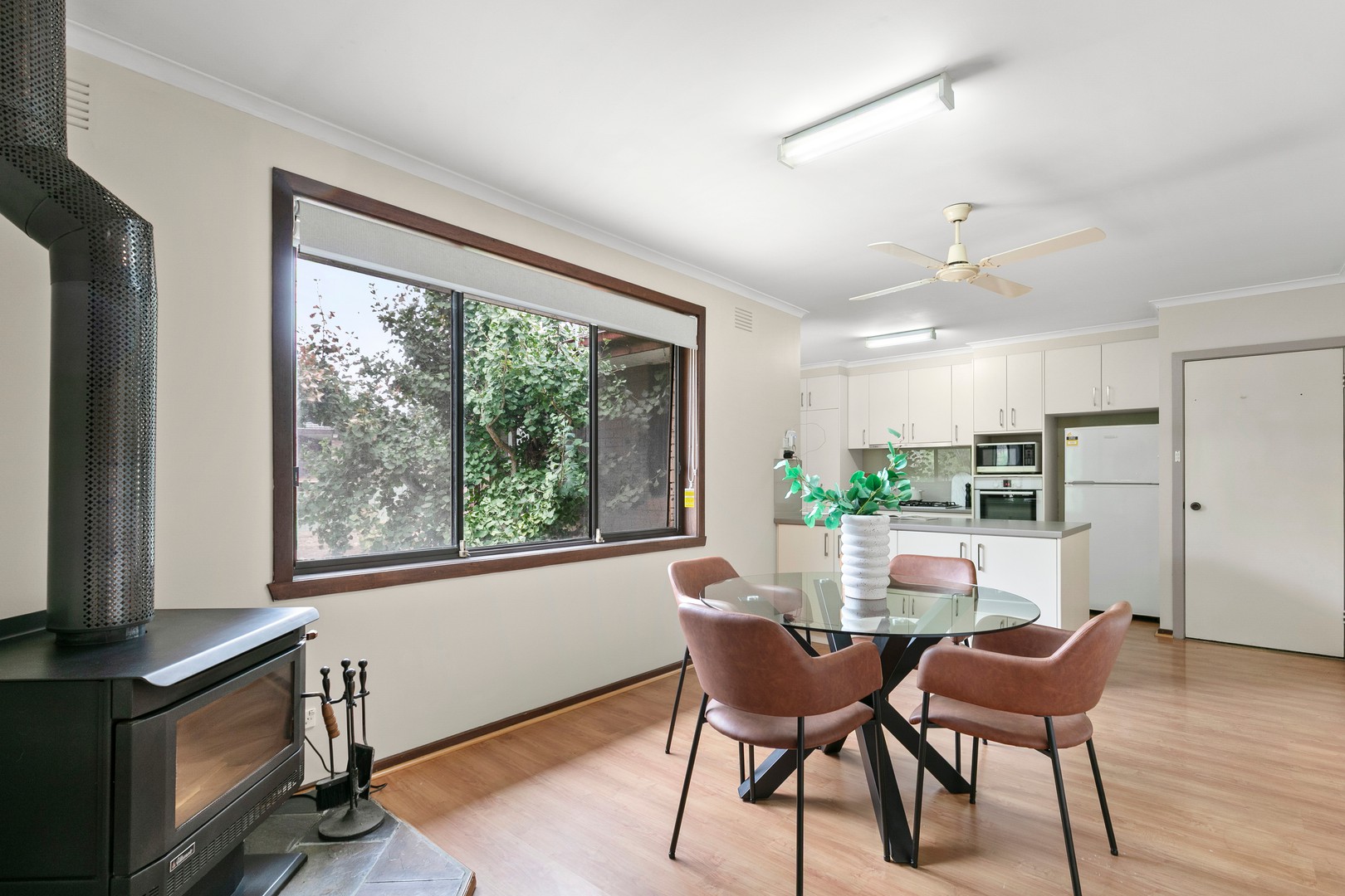 8 Ascot Drive, Keilor Park, VIC 3042, Keilor Park - Thumbnail 5