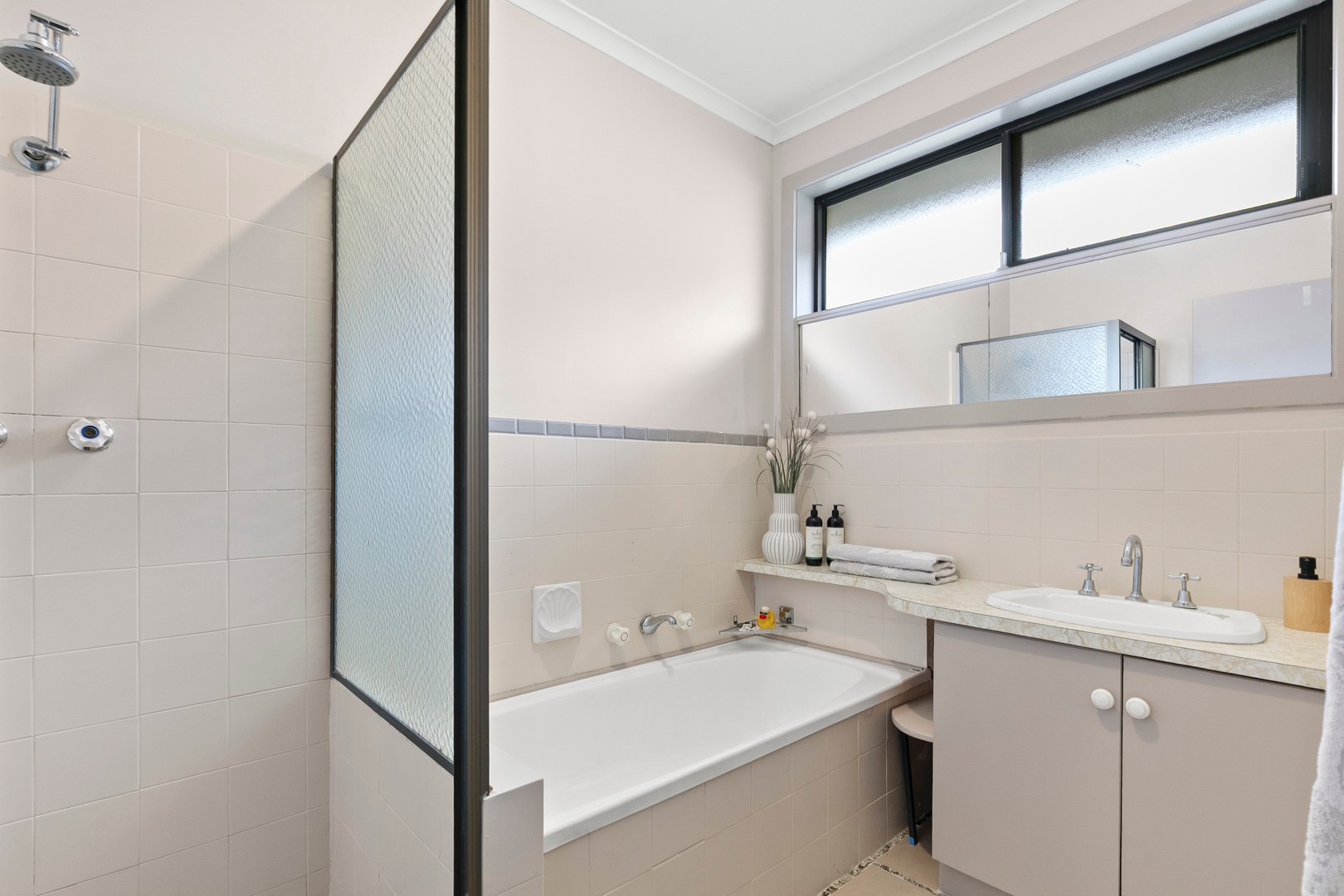 8 Ascot Drive, Keilor Park, VIC 3042, Keilor Park - Thumbnail 7