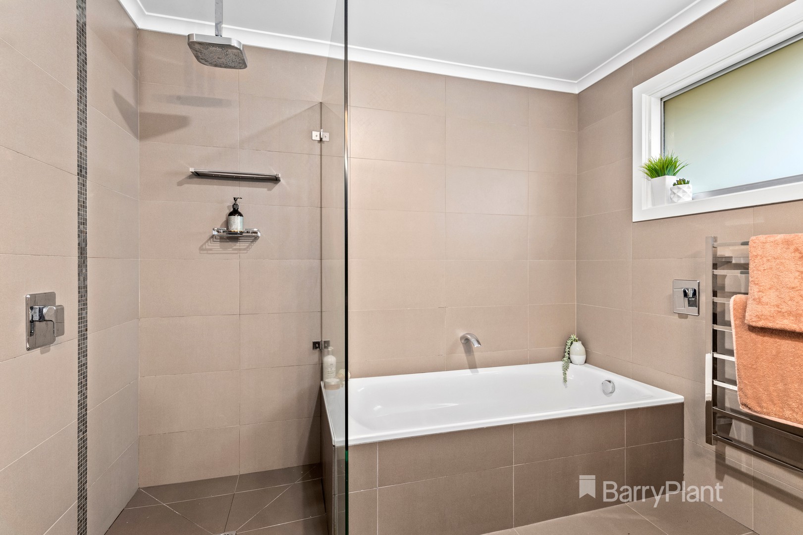 8 Ashbourne Place, Dingley Village, VIC 3172, Dingley Village - Thumbnail 7