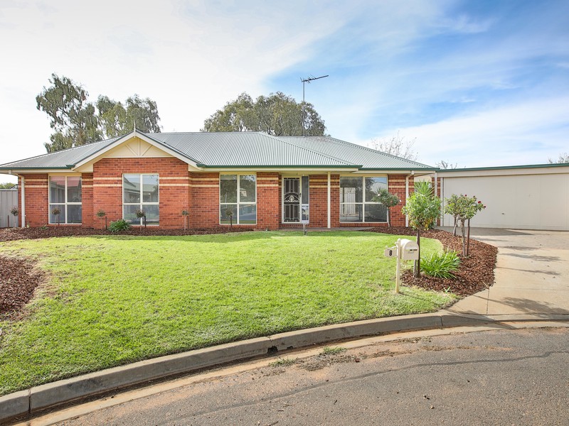 8 Ashwood Court, Mildura, VIC 3500 - Image - 04/03/2026