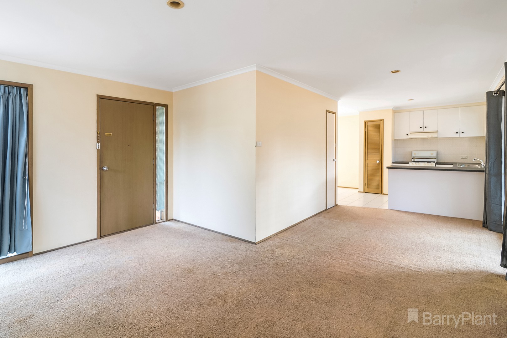 8 Atlanta CloseSunbury, VIC 3429, Sunbury - Thumbnail 3