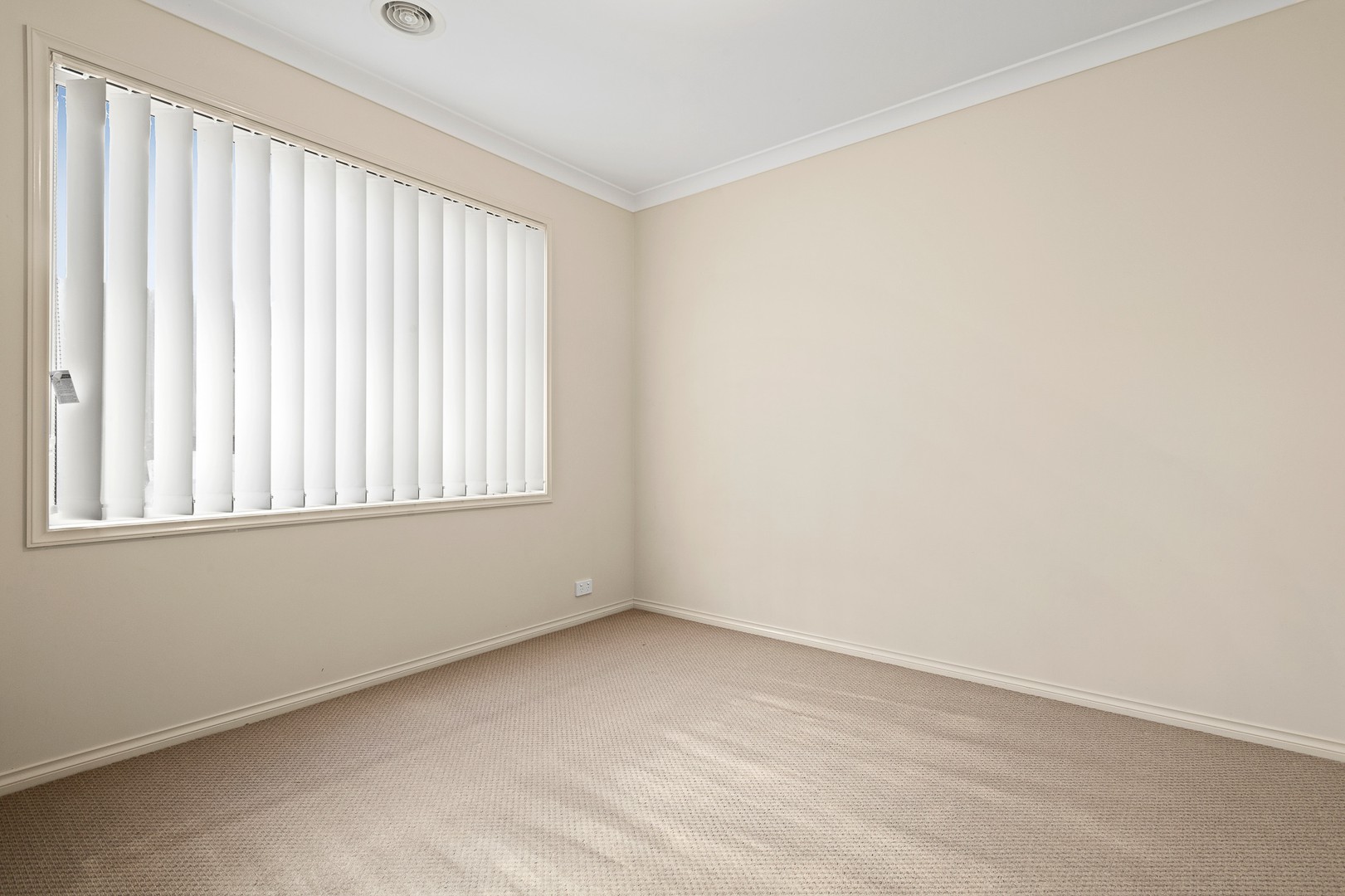 8 Autumn GroveMernda, VIC 3754  - Leased, Mernda - Thumbnail 4