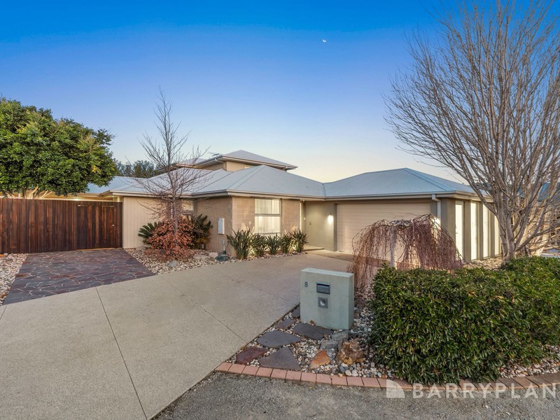 8 Batman Court, Werribee, VIC 3030 - Image - 09/09/2025