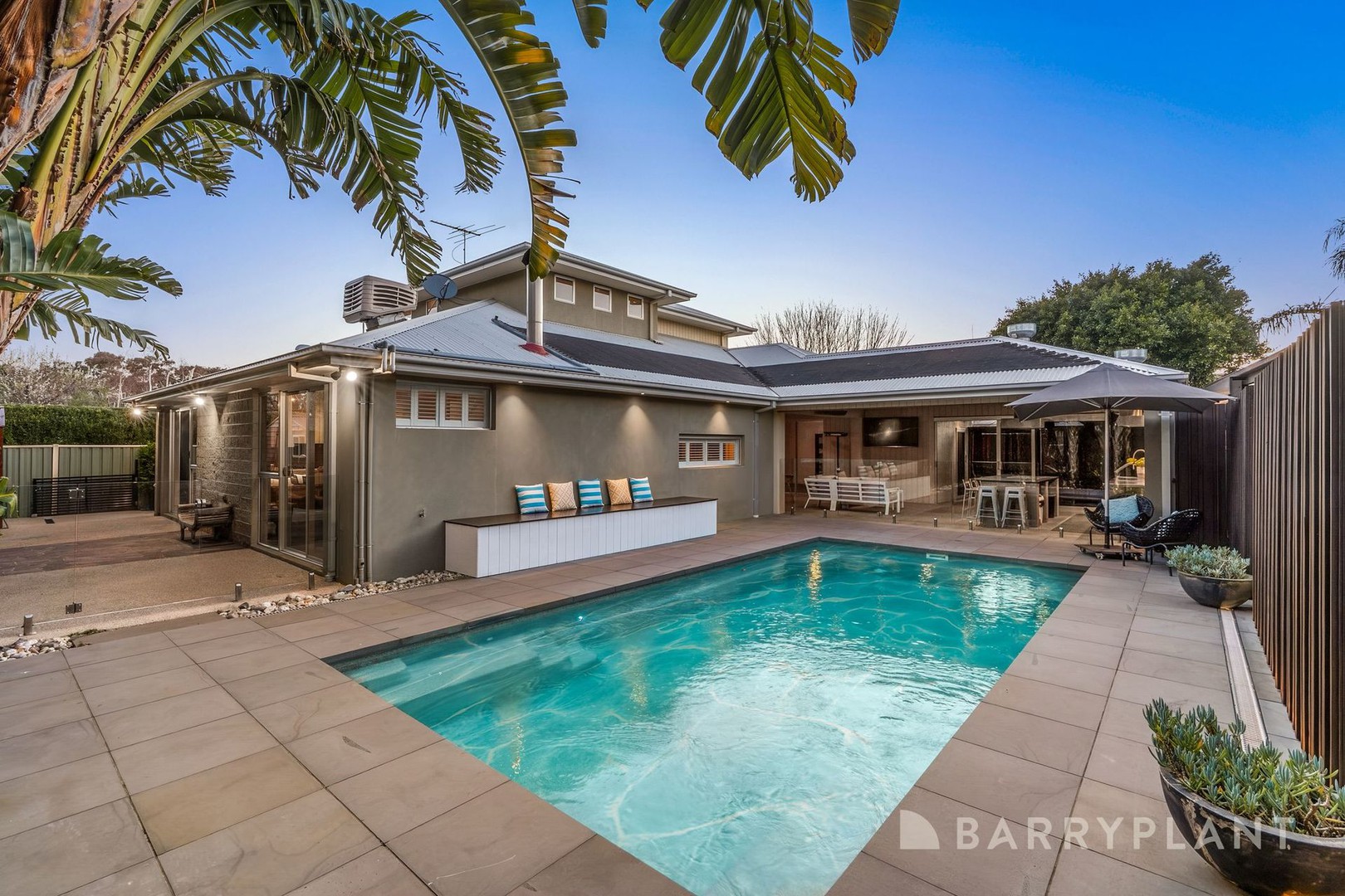 8 Batman Court, Werribee, VIC 3030 - Thumbnail 2 - 09/09/2025