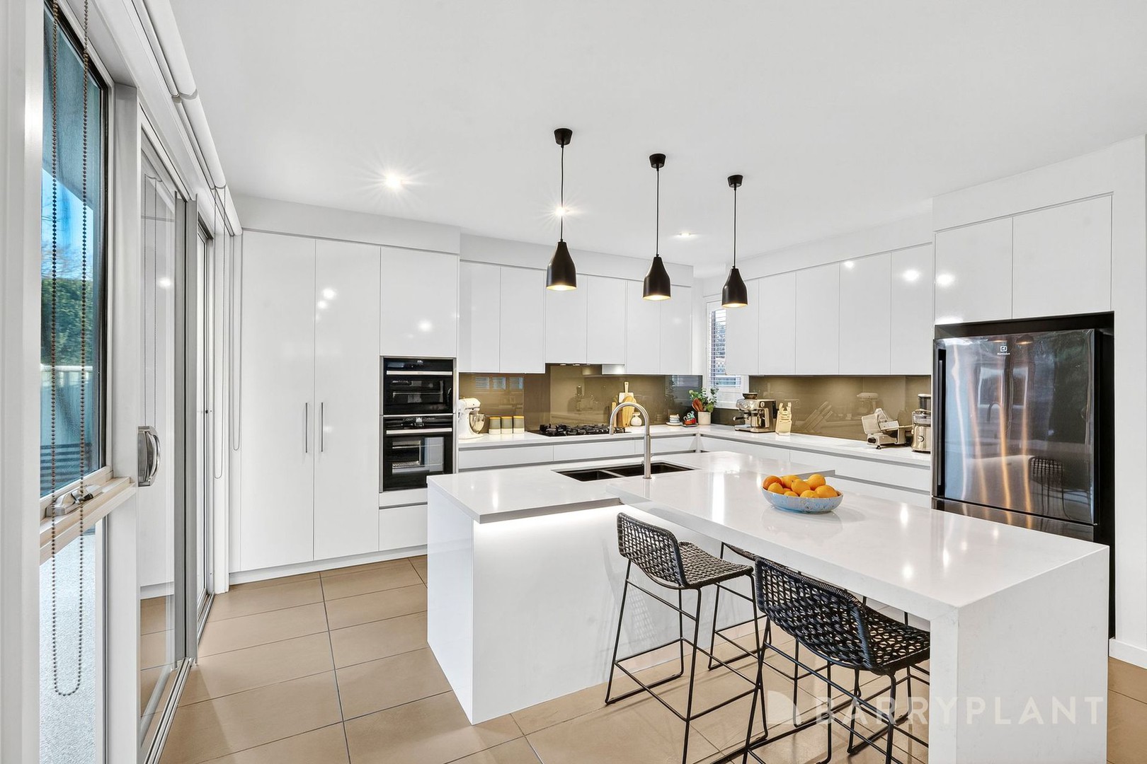 8 Batman Court, Werribee, VIC 3030, Werribee - Thumbnail 8