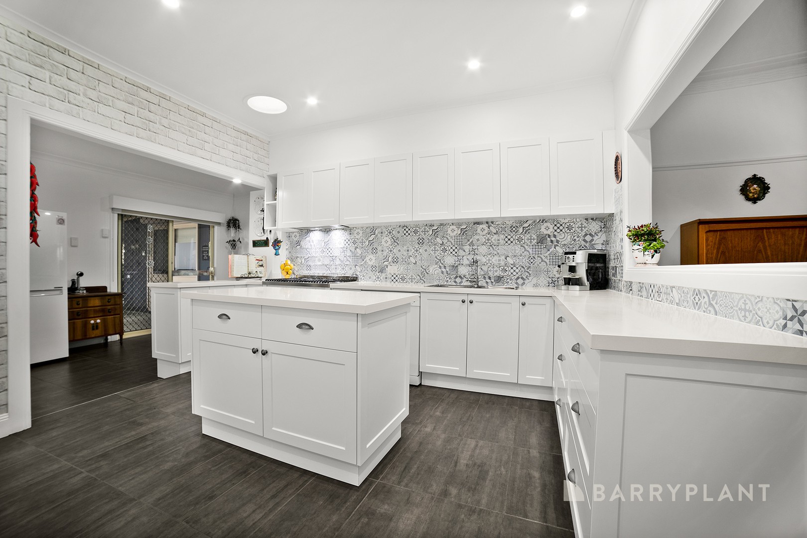 8 Battersea Street, Hadfield, VIC 3046, Hadfield - Thumbnail 5