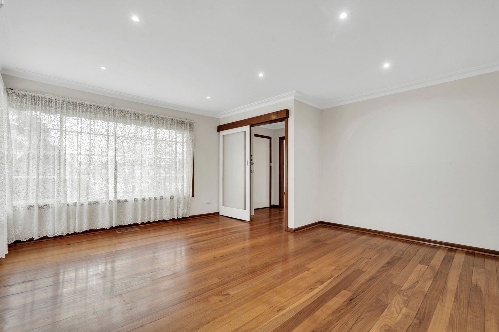 8 Bellarine Avenue, Keilor East, VIC 3033, Keilor East - Thumbnail 3