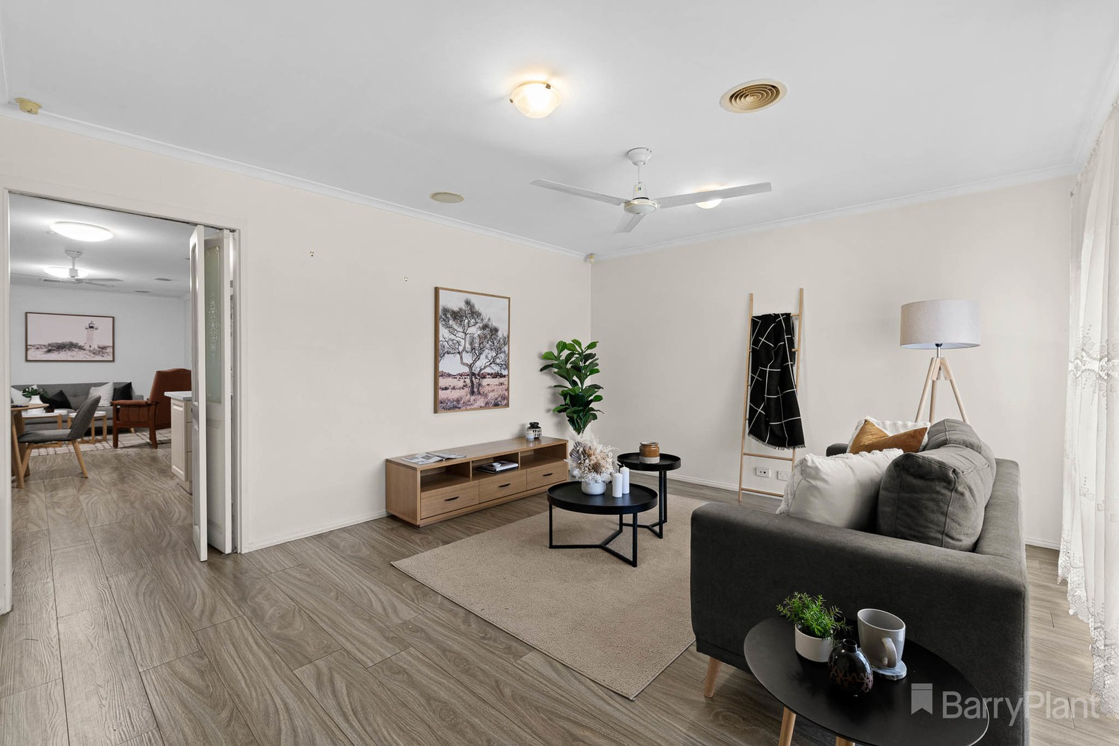 8 Benor Court, Pakenham, VIC 3810, Pakenham - Thumbnail 3