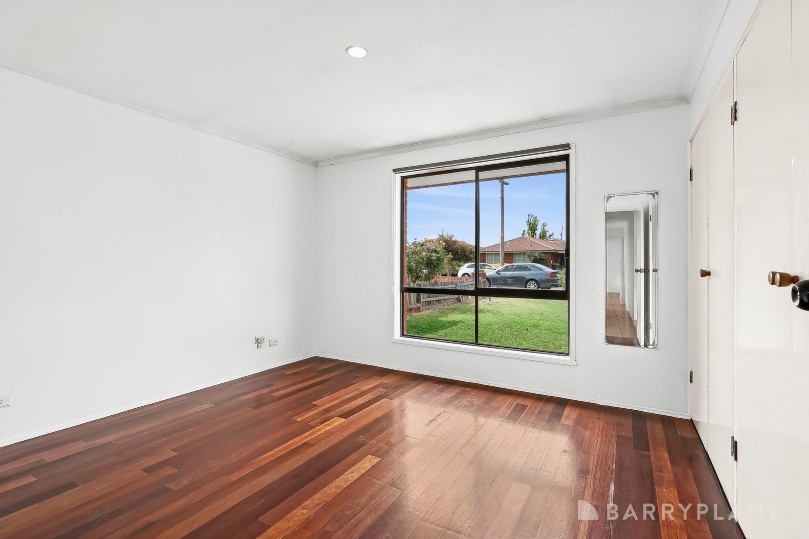 8 Berrigan Court, Werribee, VIC 3030, Werribee - Thumbnail 8