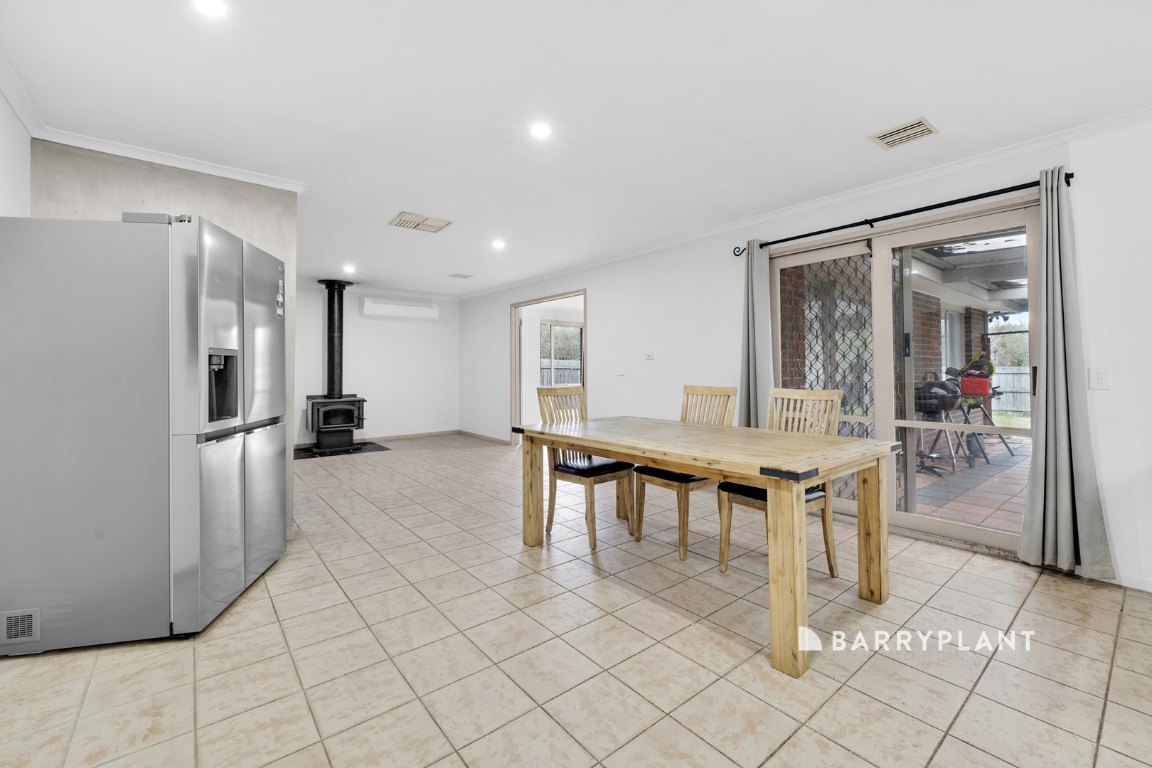 8 Beryl Court, Narre Warren, VIC 3805, Narre Warren - Thumbnail 4