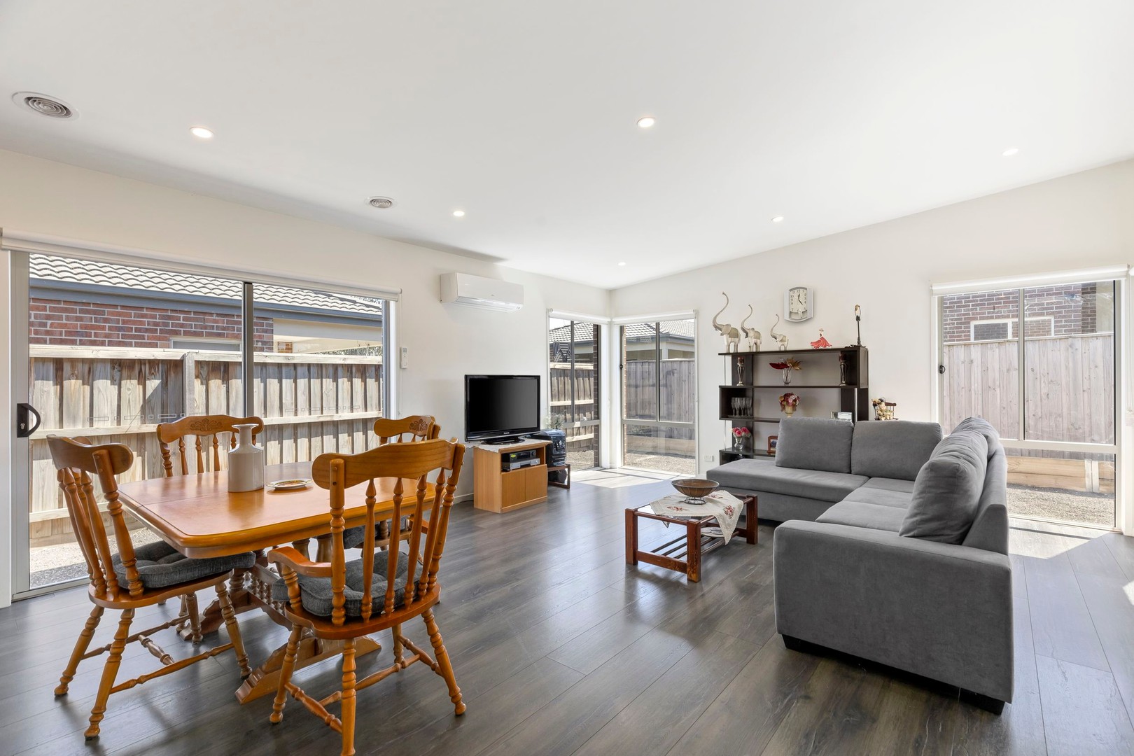 8 Bianca Crescent, Greenvale, VIC 3059, Greenvale - Thumbnail 3