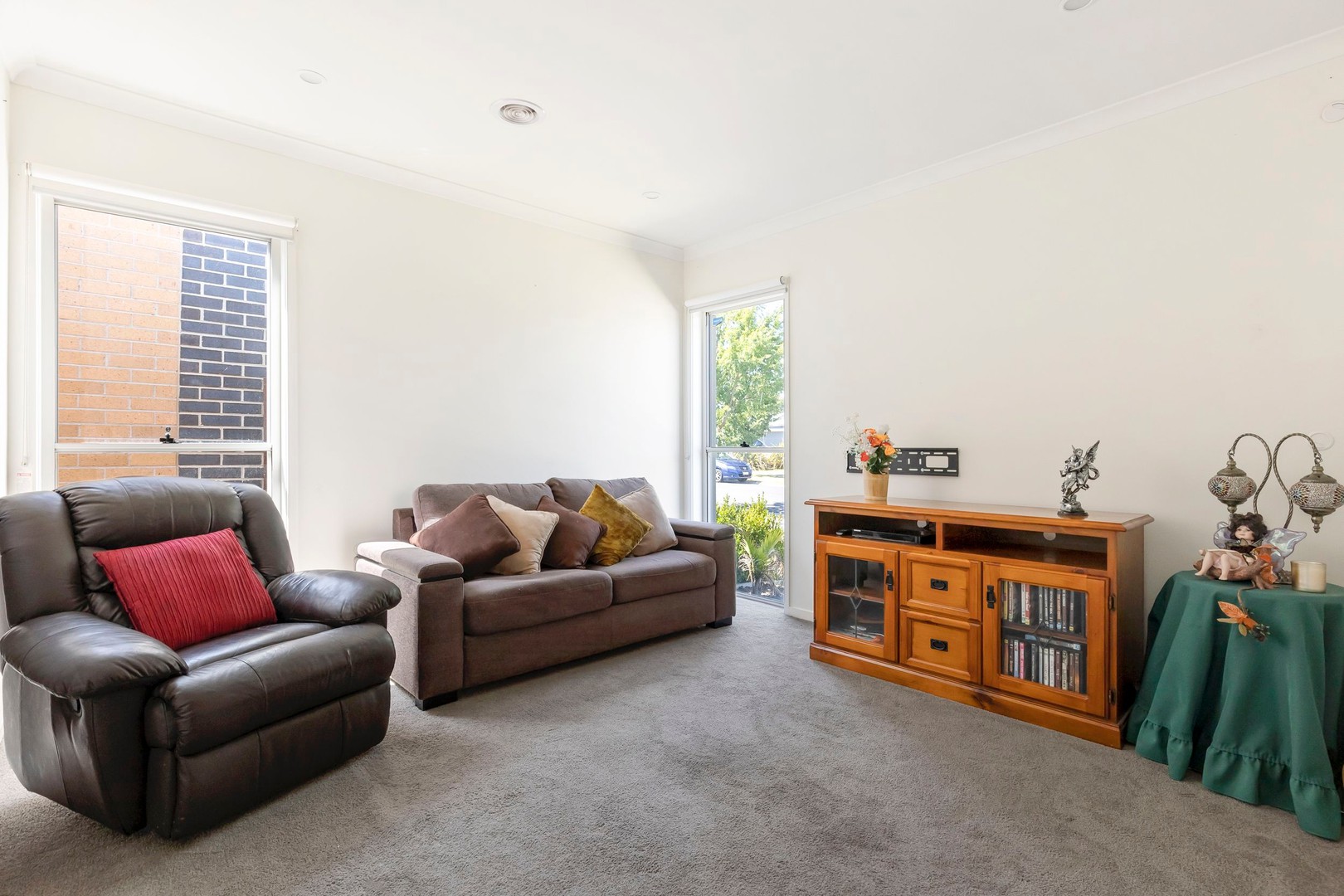 8 Bianca Crescent, Greenvale, VIC 3059, Greenvale - Thumbnail 5