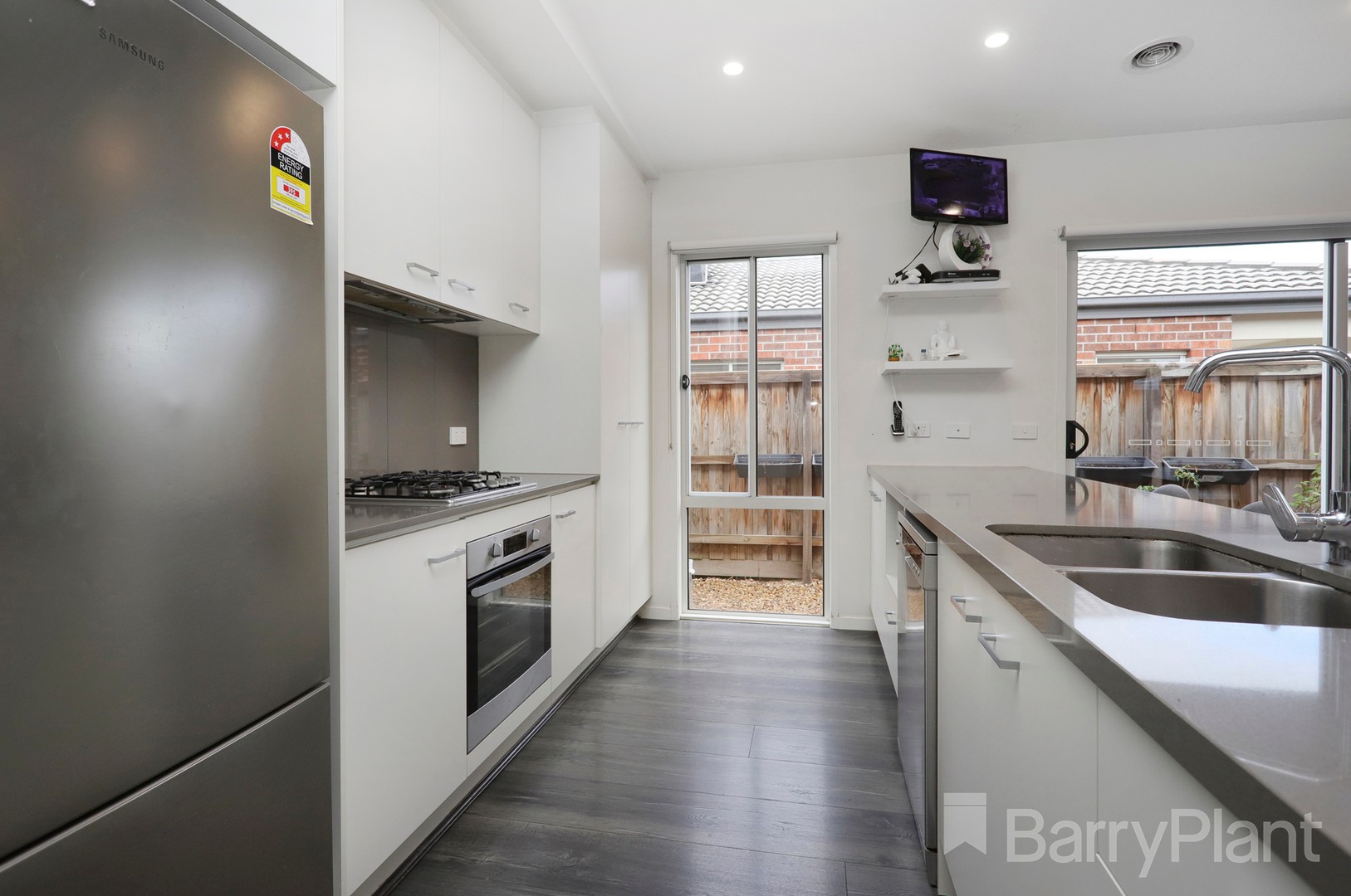 8 Bianca Crescent, Greenvale, VIC 3059, Greenvale - Thumbnail 6