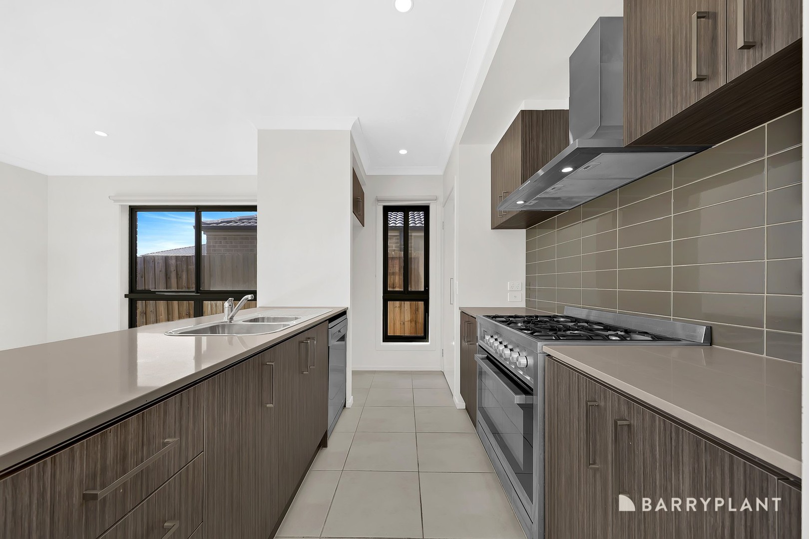 8 Bidwell Street, Mernda, VIC 3754 - Thumbnail 1 - 09/10/2026