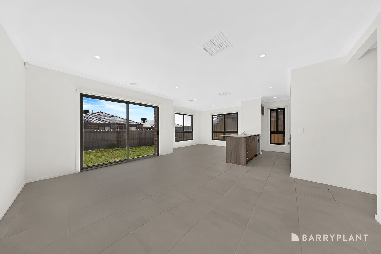 8 Bidwell Street, Mernda, VIC 3754, Mernda - Thumbnail 4