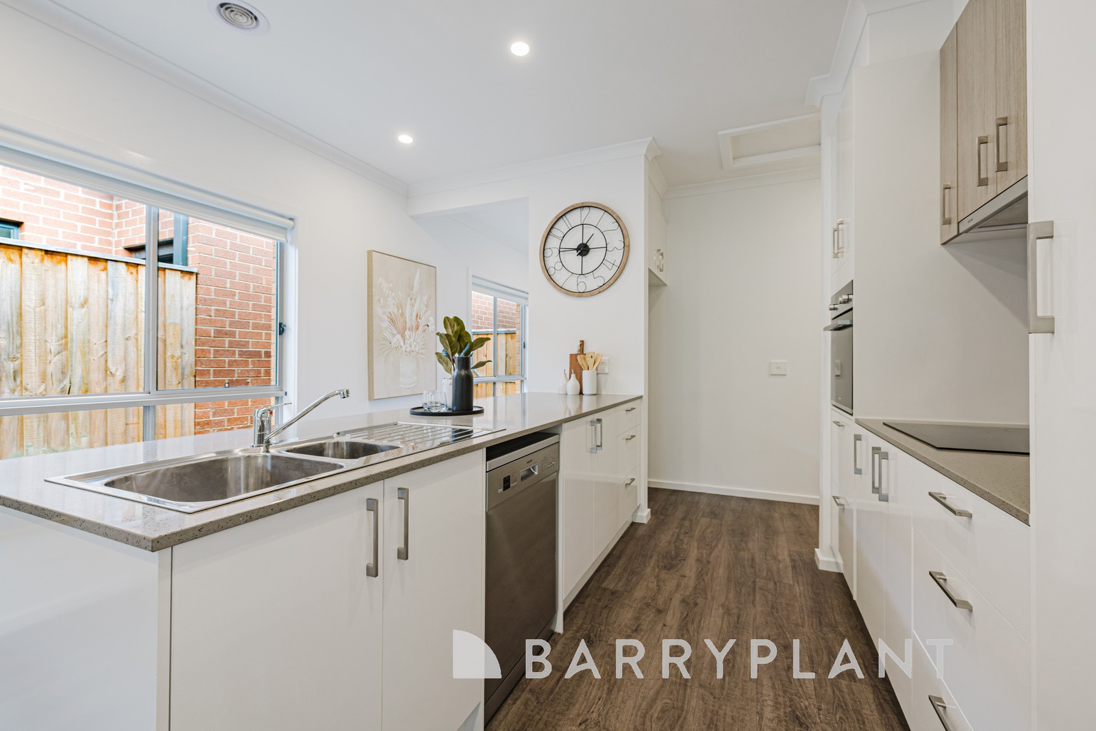 8 Bingham Circuit, Thornhill Park, VIC 3335, Thornhill Park - Thumbnail 6