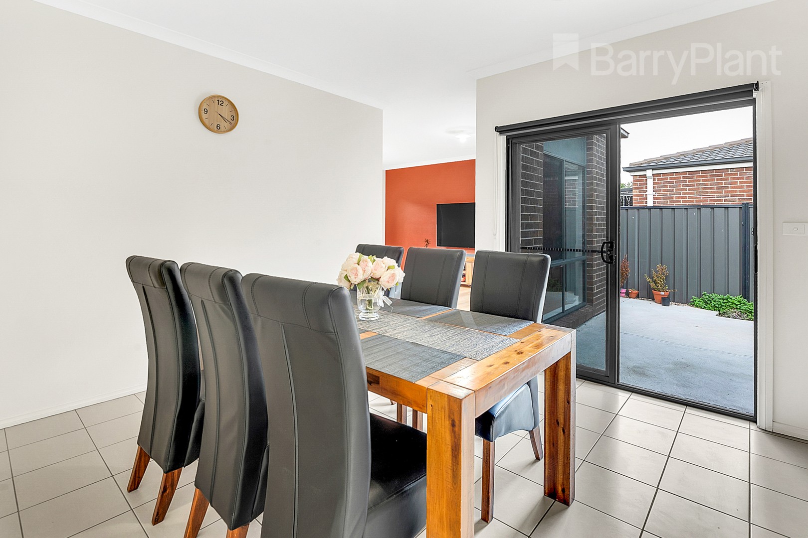8 Black Range Avenue, Craigieburn, VIC 3064, Craigieburn - Thumbnail 4