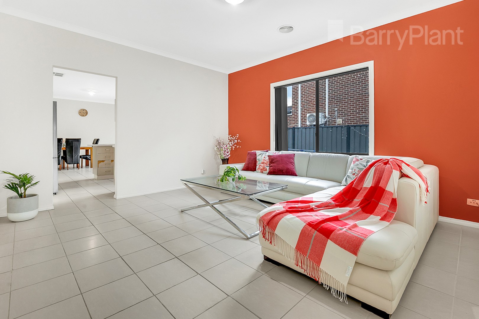 8 Black Range Avenue, Craigieburn, VIC 3064, Craigieburn - Thumbnail 7
