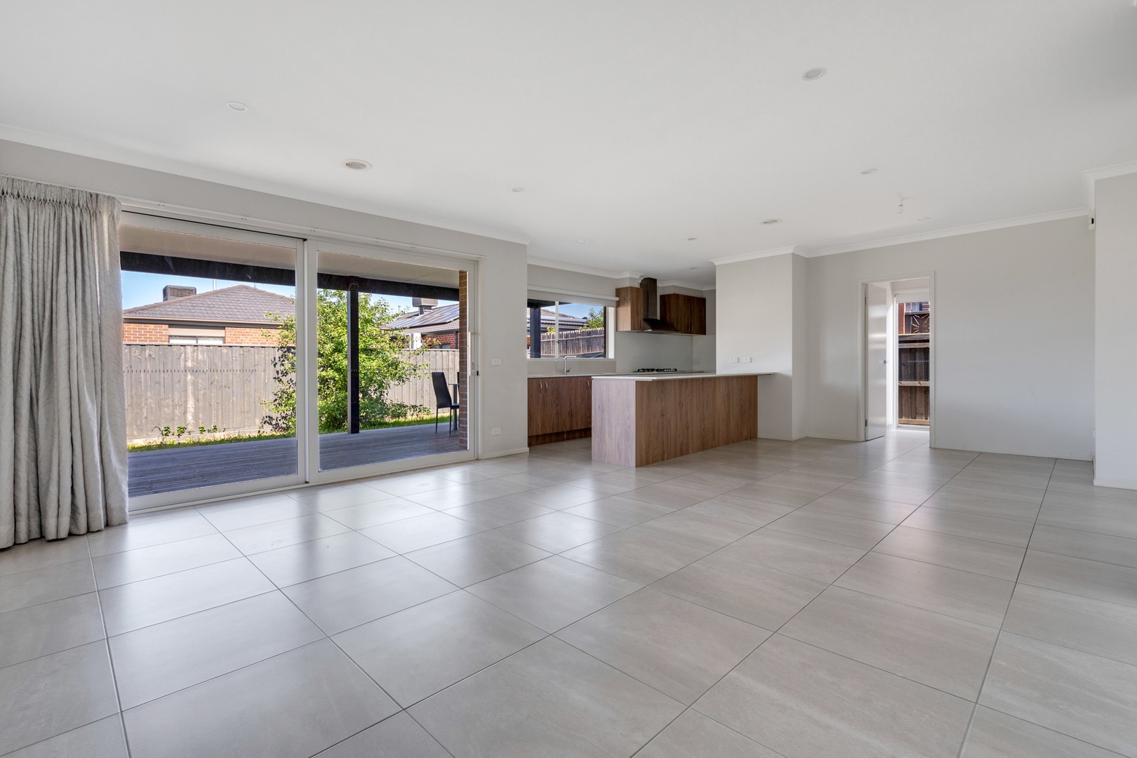 8 Blayney Street, Kalkallo, VIC 3064, Kalkallo - Thumbnail 4