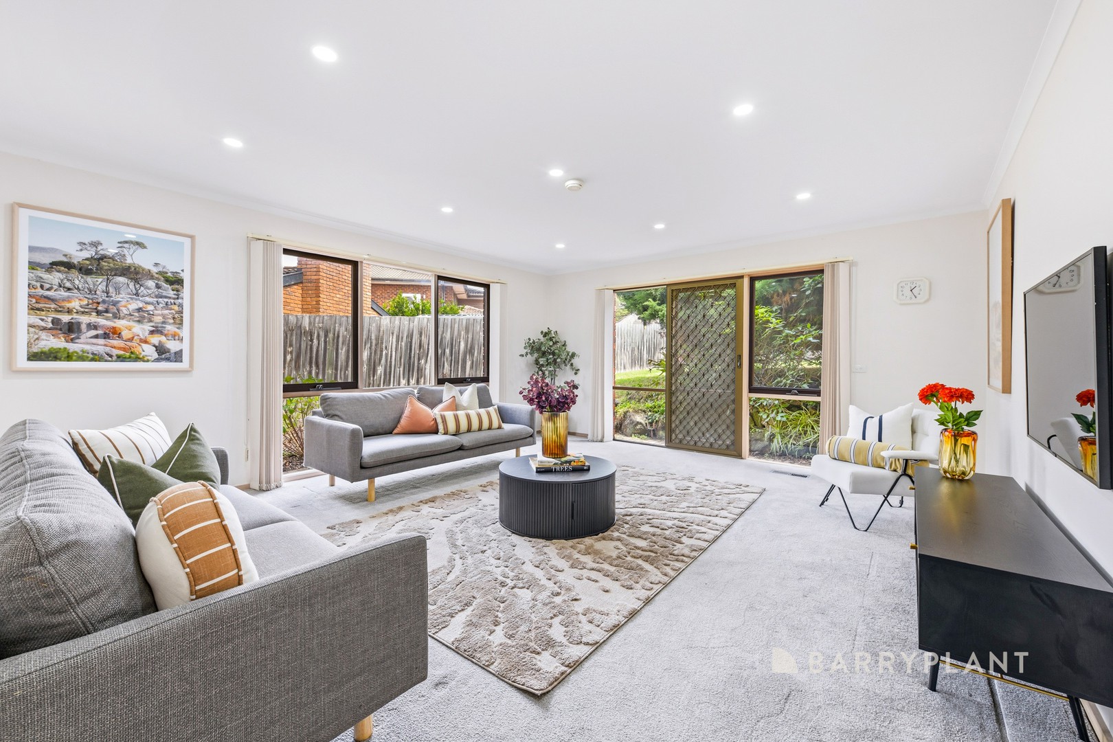 8 Blue Hills Close, Wantirna, VIC 3152, Wantirna - Thumbnail 3