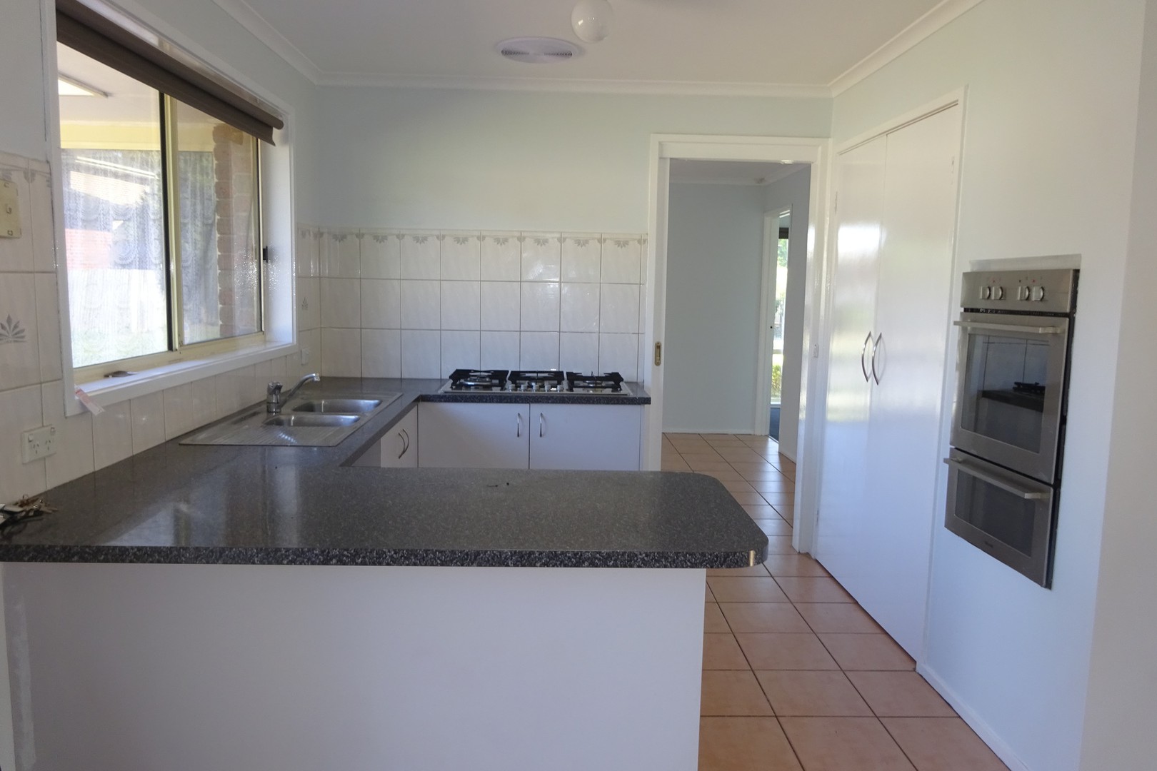 8 Bodmin Court, Craigieburn, VIC 3064, Craigieburn - Thumbnail 2