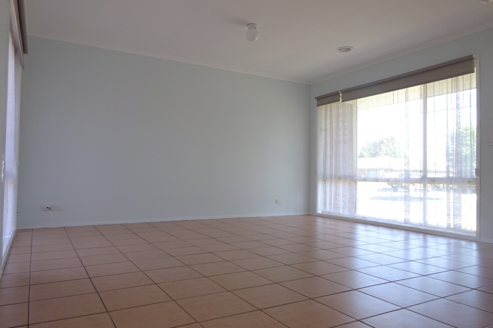 8 Bodmin Court, Craigieburn, VIC 3064, Craigieburn - Thumbnail 5