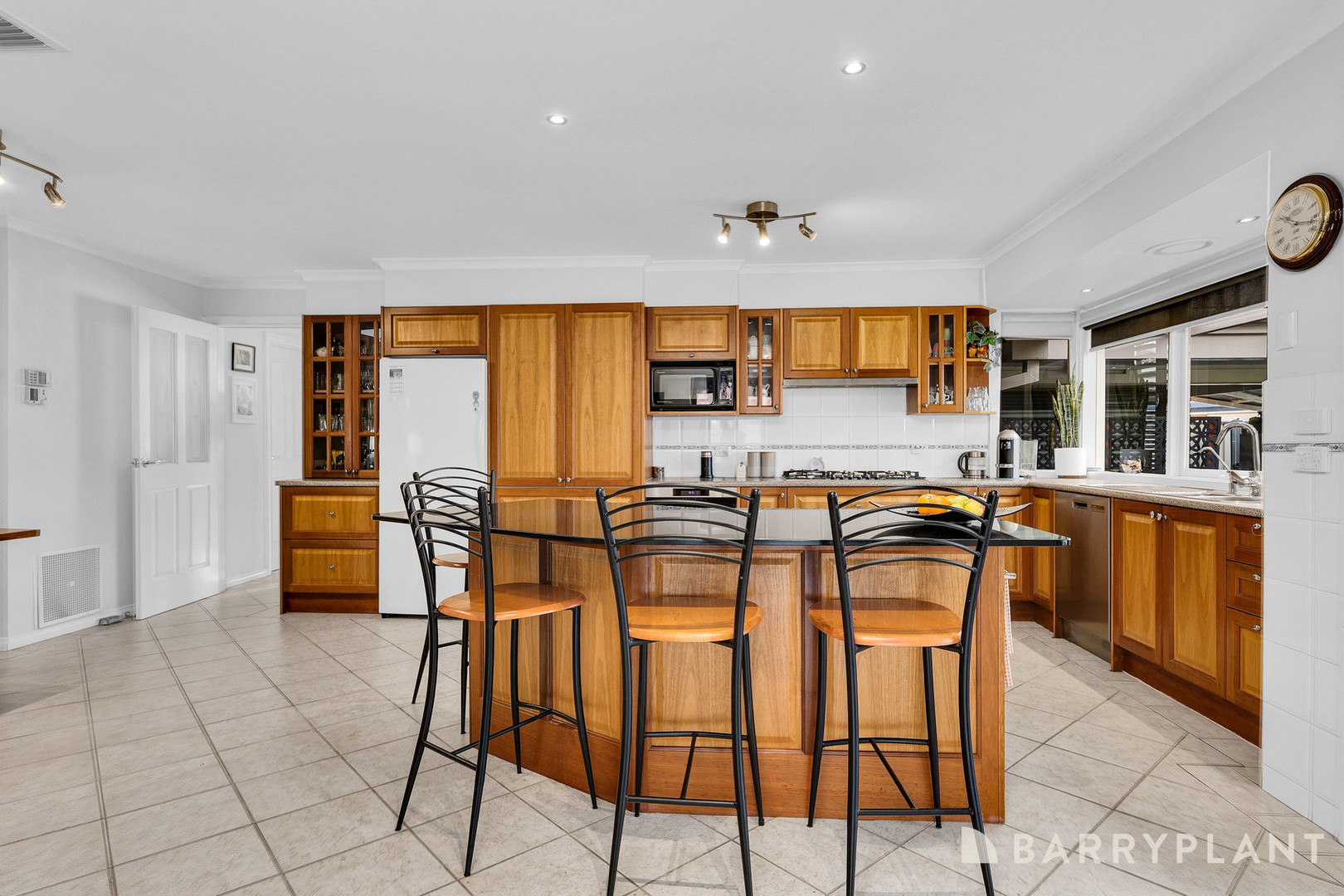8 Borrowdale Court, Mill Park, VIC 3082, Mill Park - Thumbnail 3