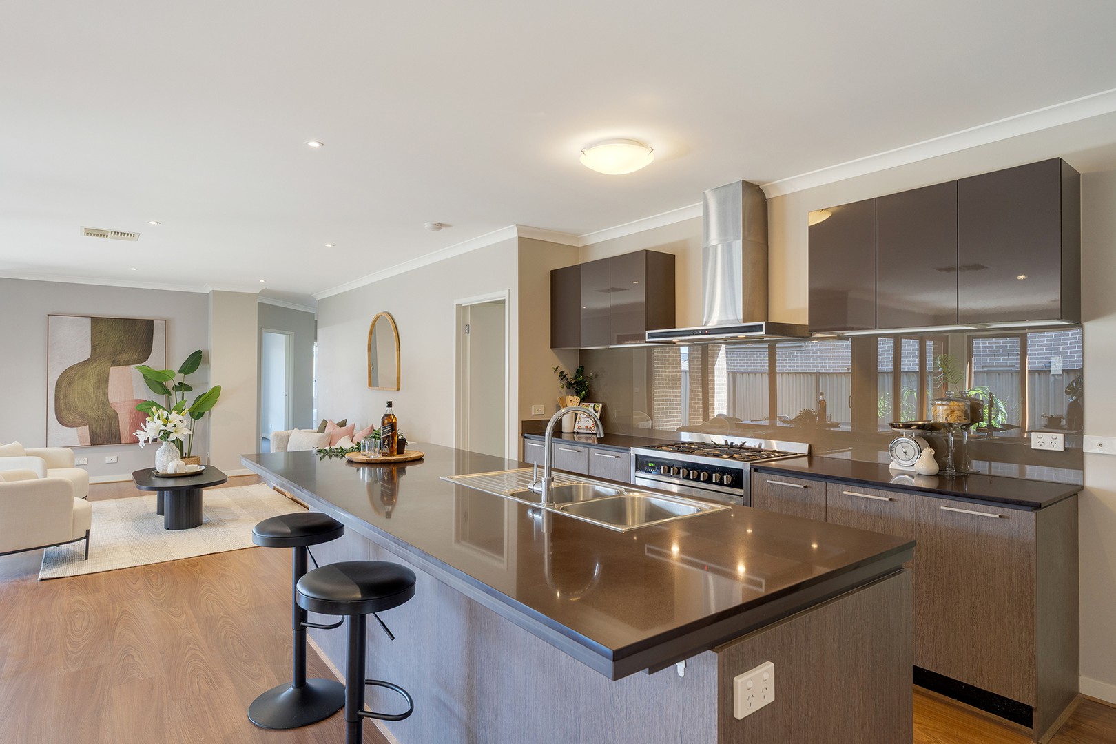 8 Bottlebrush Road, Craigieburn, VIC 3064, Craigieburn - Thumbnail 6